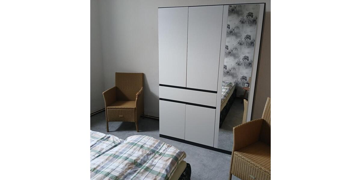 Erdgeschoßwohnung Halberstadt - 2 Zimmer, 50 m&sup2;, 30&euro; | Angebot:23636124