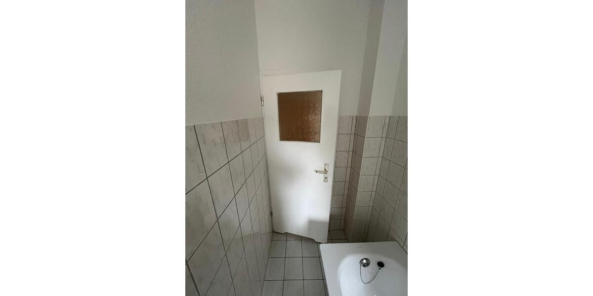 Höhnstedt. Renovierte 3 Zimmer Wohnung zu vermieten. 3 zimmer