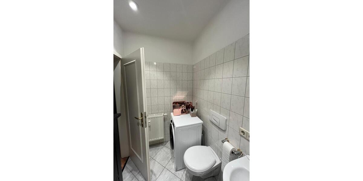 Etagenwohnung Zwickau Zwickau-Nord - 1 Zimmer, 35 m&sup2;, 280&euro; | Angebot:26215163