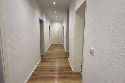 Wohnung zum Mieten in Langenfeld 1.480 € 107 m² 4.5 zimmer