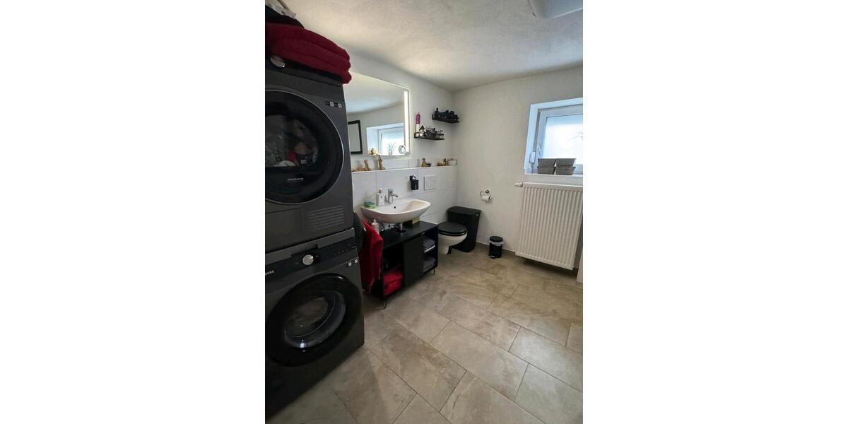 Erdgeschoßwohnung Unterthingau - 1 Zimmer, 75 m&sup2;, 700&euro; | Angebot:25943054