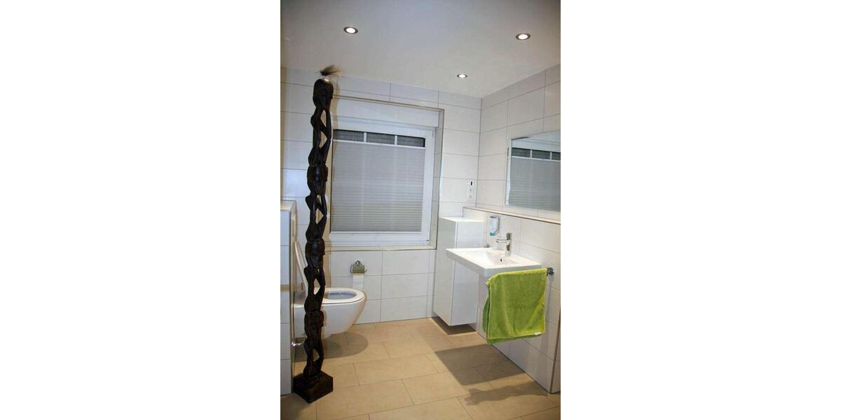 Etagenwohnung Korschenbroich - 3 Zimmer, 76 m&sup2;, 1.400&euro; | Angebot:26461046