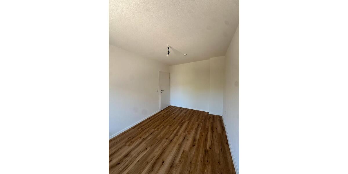 Erdgeschoßwohnung Lahr (Schwarzwald) - 2 Zimmer, 60 m&sup2;, 800&euro; | Angebot:26417234