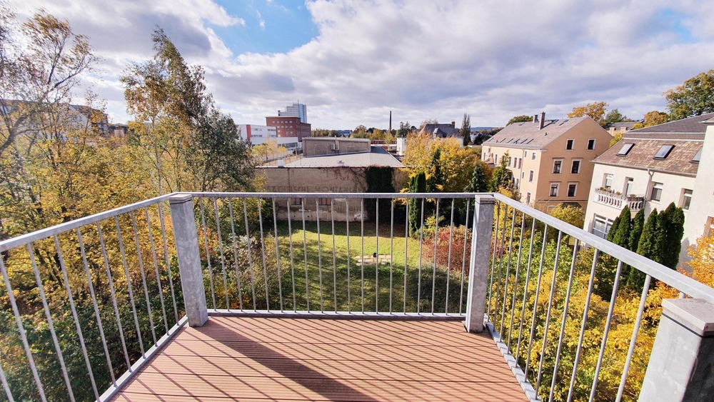 Gemütliche 3-Zimmer-Wohnung mit Balkon und Einbauküche - Dachgeschoßwohnung Chemnitz Altendorf | Angebot:25098842