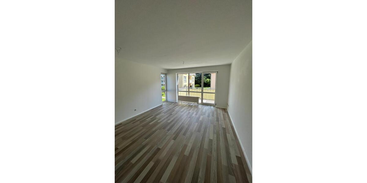 Dachgeschoßwohnung Hartmannsdorf - 2 Zimmer, 58 m&sup2;, 380&euro; | Angebot:26662901