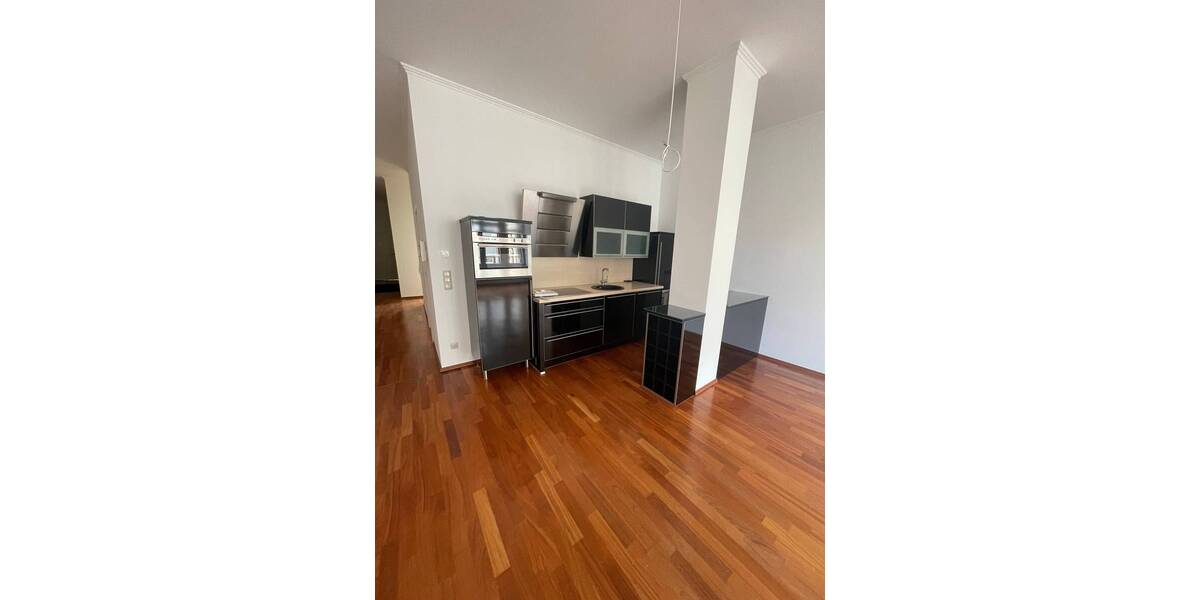 Etagenwohnung Erfurt Altstadt - 2 Zimmer, 92 m&sup2;, 1.112&euro; | Angebot:25667369