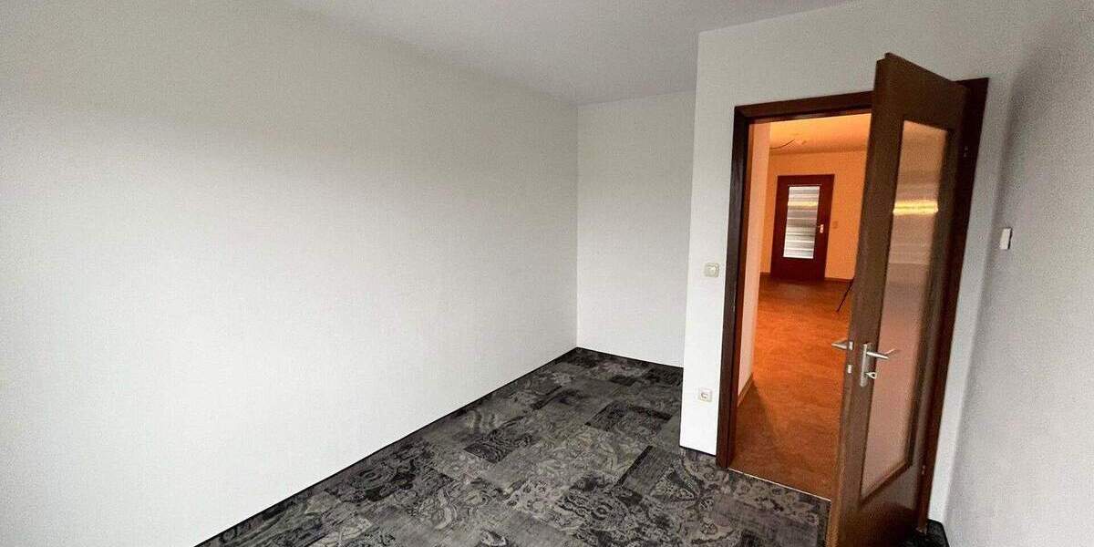 Etagenwohnung Windeck / Rosbach Rosbach - 3 Zimmer, 90 m&sup2;, 620&euro; | Angebot:25691938