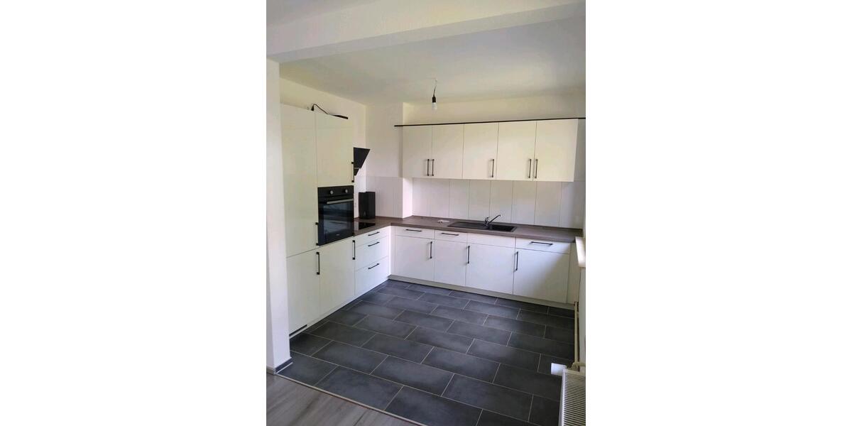 Etagenwohnung Delligsen - 2.5 Zimmer, 71 m&sup2;, 490&euro; | Angebot:26549362