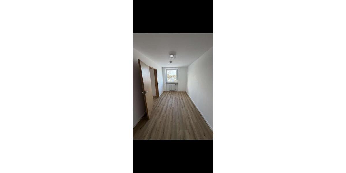 Etagenwohnung Ehingen - 2 Zimmer, 50 m&sup2;, 820&euro; | Angebot:26528741