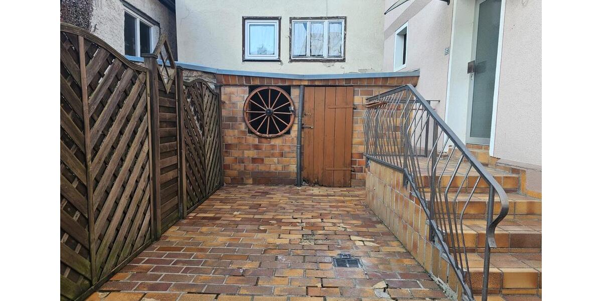 Eckert-Rinallo Immobilien Ein ganzes Haus für Sie allein – bezugsbereit ab sofort 4 zimmer