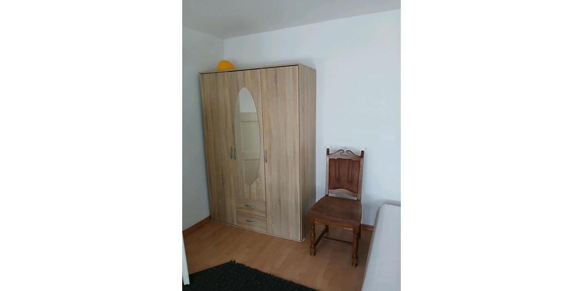 Wohnen auf Zeit Goch - 9 Zimmer, 16 m&sup2;, 420&euro; | Angebot:24641183