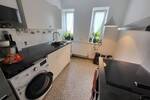 Zentrale Lage: Sanierte 2-Zimmer-Wohnung mit Balkon in HL-St. Jürgen (Nähe Uni), Ratzeburger Allee