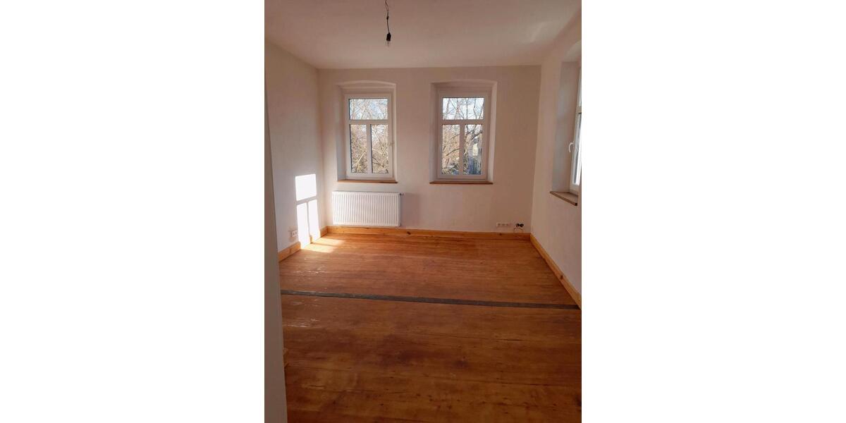 Einfamilienhaus Bad Windsheim - 4 Zimmer, 123 m&sup2;, 1.180&euro; | Angebot:25791484