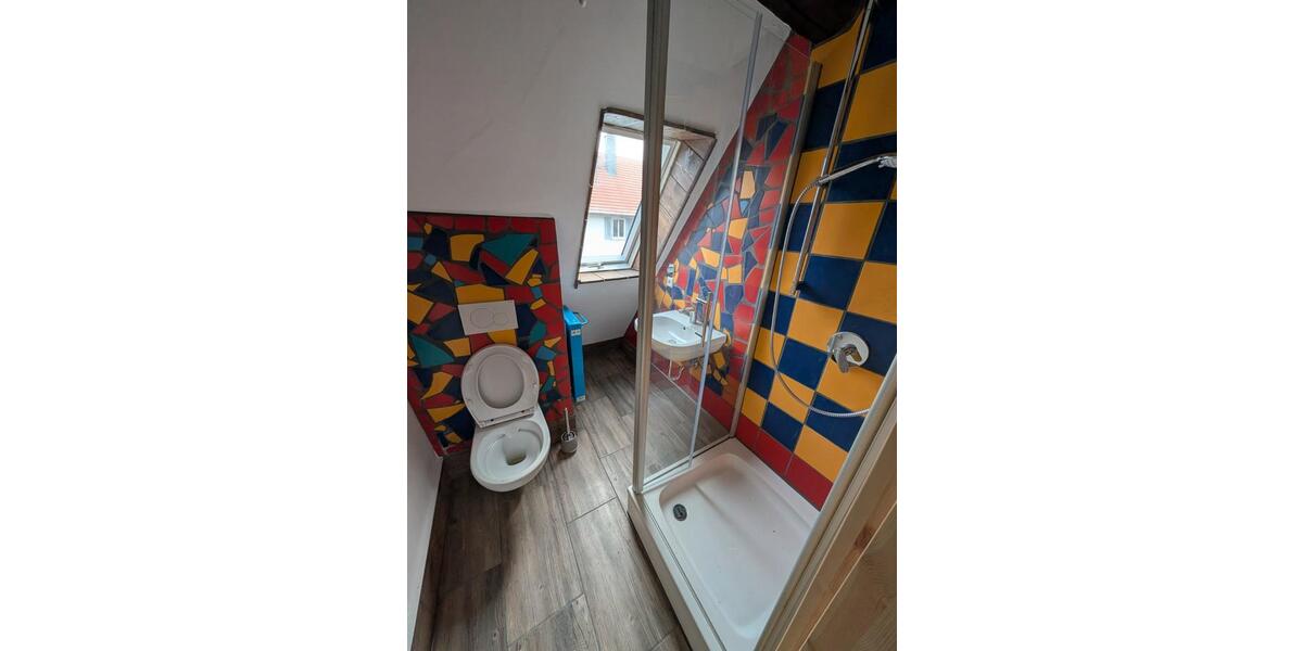 Bauernhaus, Landhaus Rottenburg am Neckar - 7 Zimmer, 200 m&sup2;, 1.750&euro; | Angebot:26041525