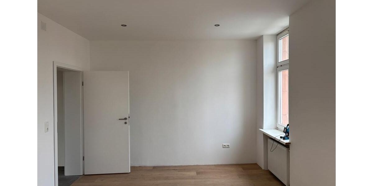 Kernsanierte Wohnung zu vermieten 4 zimmer