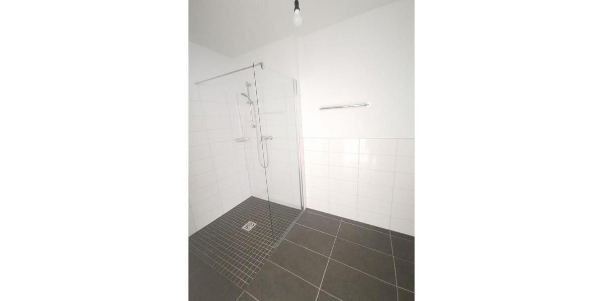 Etagenwohnung Bochum Bochum-Mitte - 3.5 Zimmer, 81 m&sup2;, 1.014&euro; | Angebot:25210778