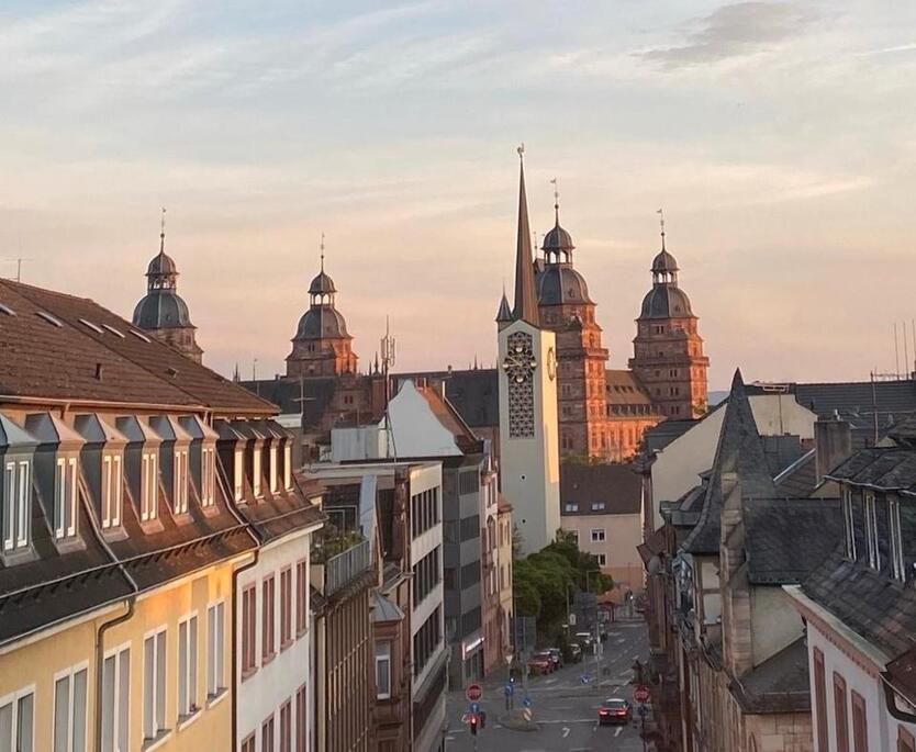 Penthouse-Wohnung mit Dachterrasse & Schlossblick