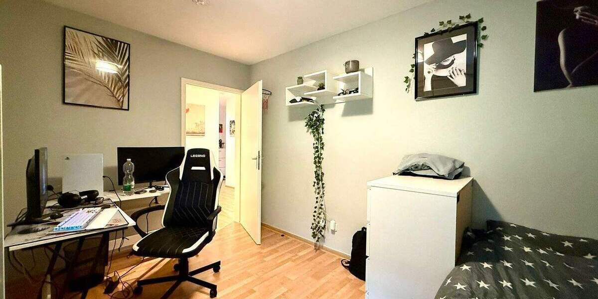 Etagenwohnung Schweinfurt Hochfeld-Steinberg - 3 Zimmer, 68 m&sup2;, 580&euro; | Angebot:24856596