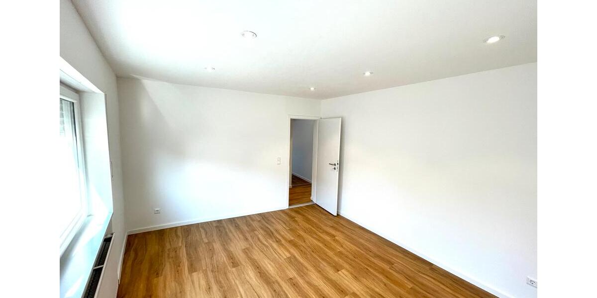 Sehr schöne 4ZKB-Altbauwohnung mit grosser Terrasse & Loft in Dur 4 zimmer