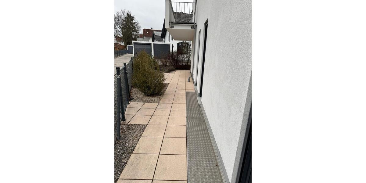 Wohnen auf Zeit Zorneding - 1 Zimmer, 14 m&sup2;, 650&euro; | Angebot:25995086