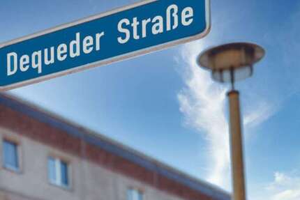 3-Zimmer-Wohnung mit BALKON, Dusche