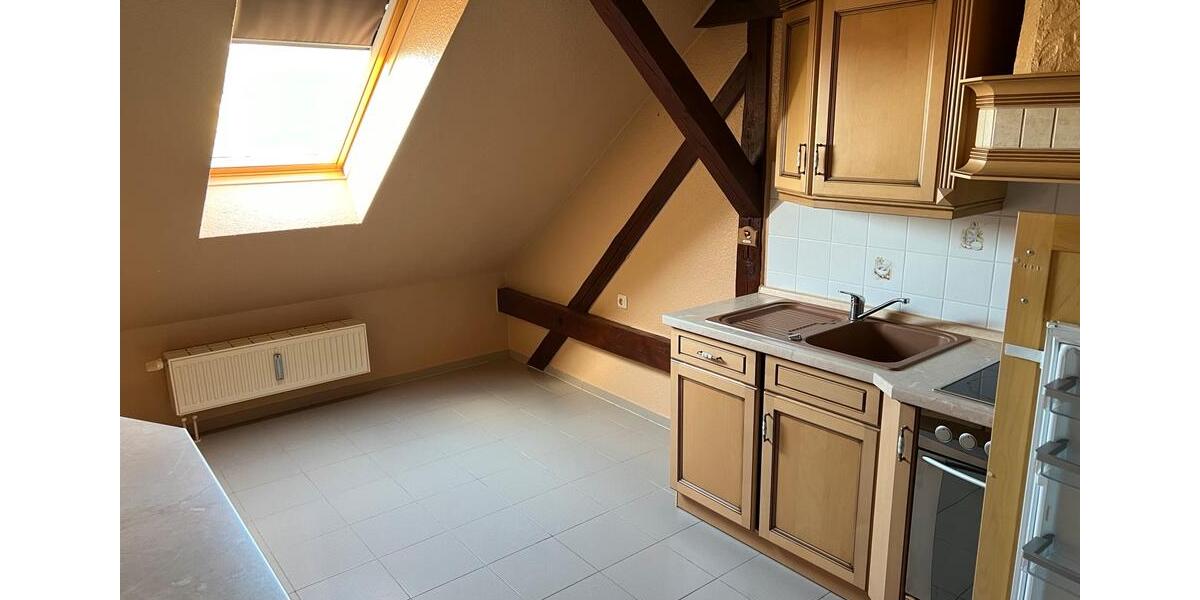 Dachgeschoßwohnung Zerbst (Anhalt) - 2 Zimmer, 60 m&sup2;, 390&euro; | Angebot:24875341