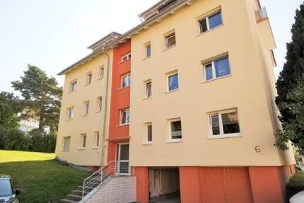 Attraktive, ruhige und helle 2-Zimmer-Dachgeschosswohnung mit Balkon 2 zimmer