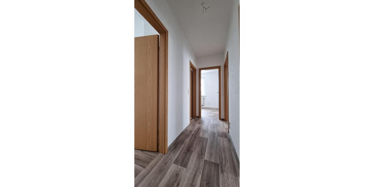 Etagenwohnung Schleiz - 3 Zimmer, 62 m&sup2;, 450&euro; | Angebot:24849131
