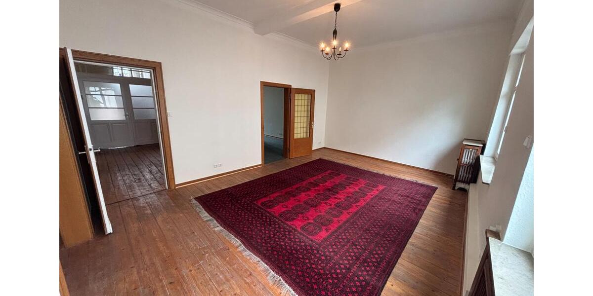 Etagenwohnung Beckum - 5 Zimmer, 140 m&sup2;, 1.000&euro; | Angebot:26597119