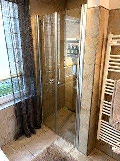 Etagenwohnung Daisendorf - 4 Zimmer, 135 m&sup2;, 2.340&euro; | Angebot:25745135