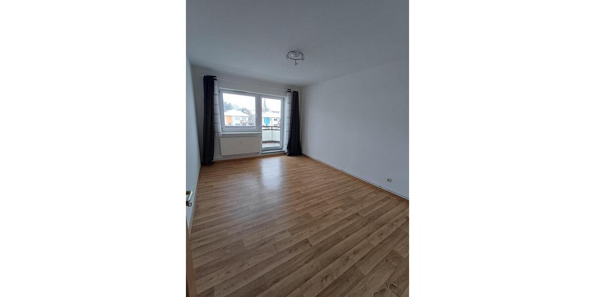 Etagenwohnung Oebisfelde-Weferlingen Weferlingen - 3 Zimmer, 59 m&sup2;, 445&euro; | Angebot:24688990