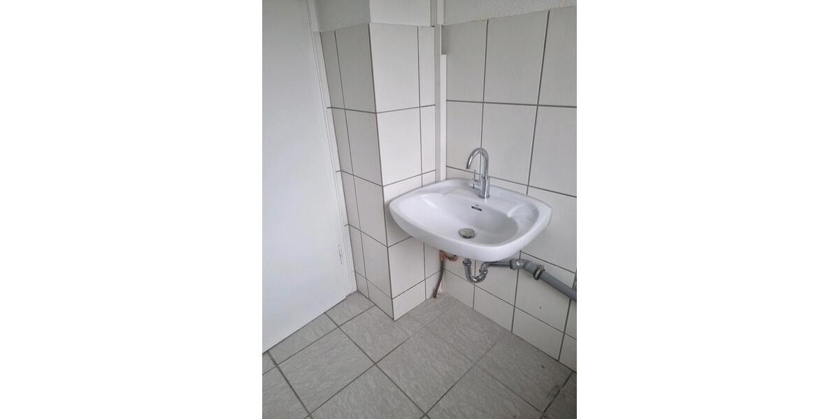 Etagenwohnung Schwarzenbach am Wald - 4 Zimmer, 100 m&sup2;, 595&euro; | Angebot:24784783