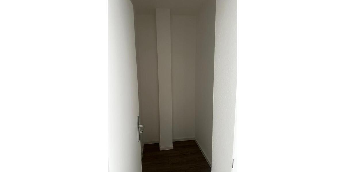 Etagenwohnung Neustadt an der Weinstraße - 4 Zimmer, 94 m&sup2;, 1.250&euro; | Angebot:24858453