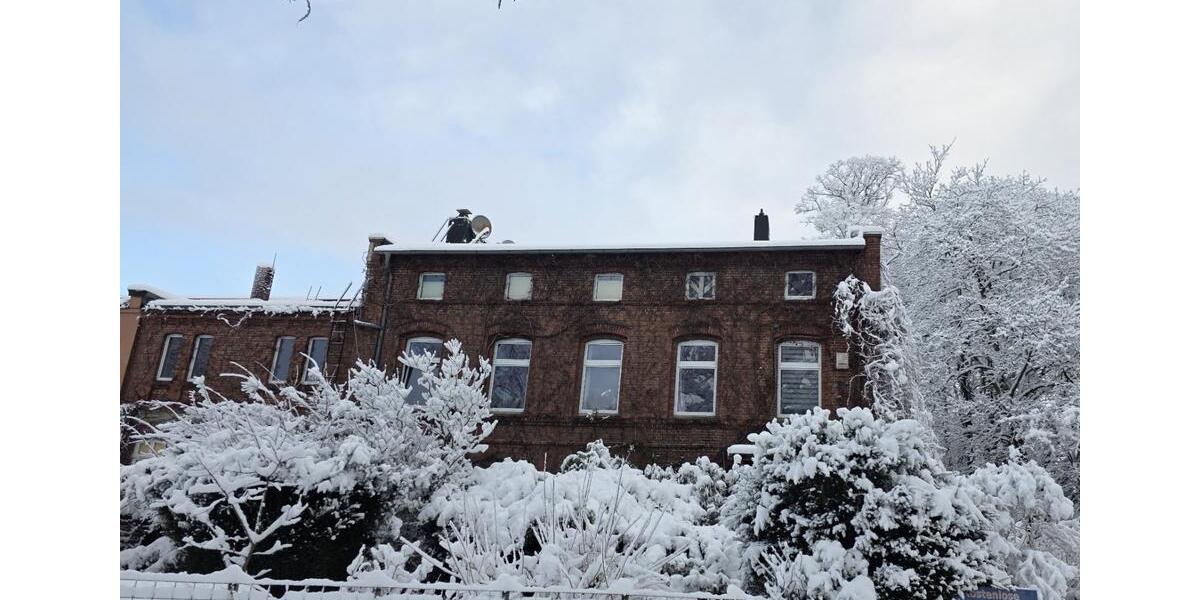 Dachgeschoßwohnung Schortens - 5 Zimmer, 110 m&sup2;, 750&euro; | Angebot:25822443