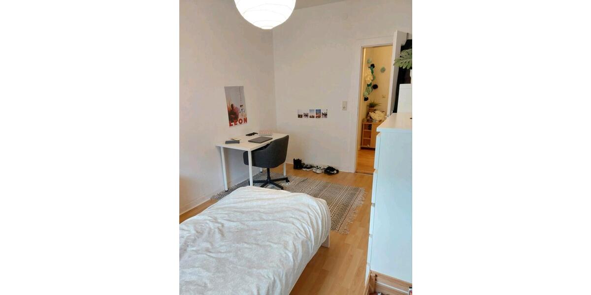 Wohnen auf Zeit Hildesheim Oststadt/Stadtfeld - 1 Zimmer, 12 m&sup2;, 171&euro; | Angebot:26703495