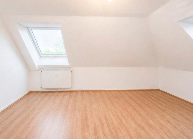 Dachgeschoßwohnung Bad Münder am Deister - 3 Zimmer, 75 m&sup2;, 550&euro; | Angebot:26580587