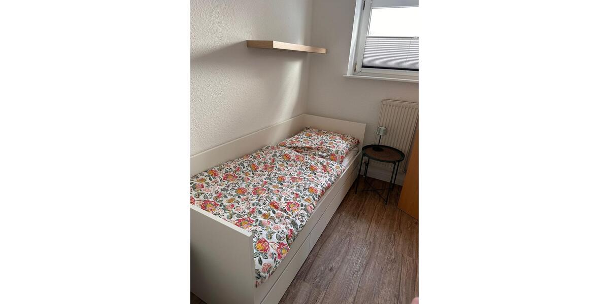 Wohnen auf Zeit Beckingen - 2 Zimmer, 40 m&sup2;, 38&euro; | Angebot:26296076