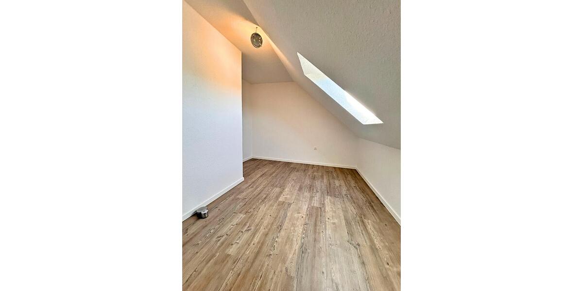 Reihenhaus Westerstede - 5 Zimmer, 97 m&sup2;, 1.050&euro; | Angebot:26464004