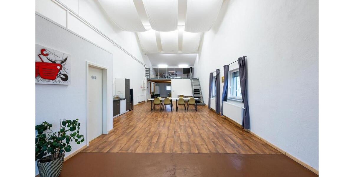 MainRaum dein Raum auf Zeit perfekt für Kinder Geburtstage 1 zimmer