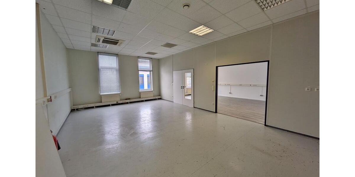 Gewerbeobjekt Stuhr - 1.990&euro; | Angebot:25995668