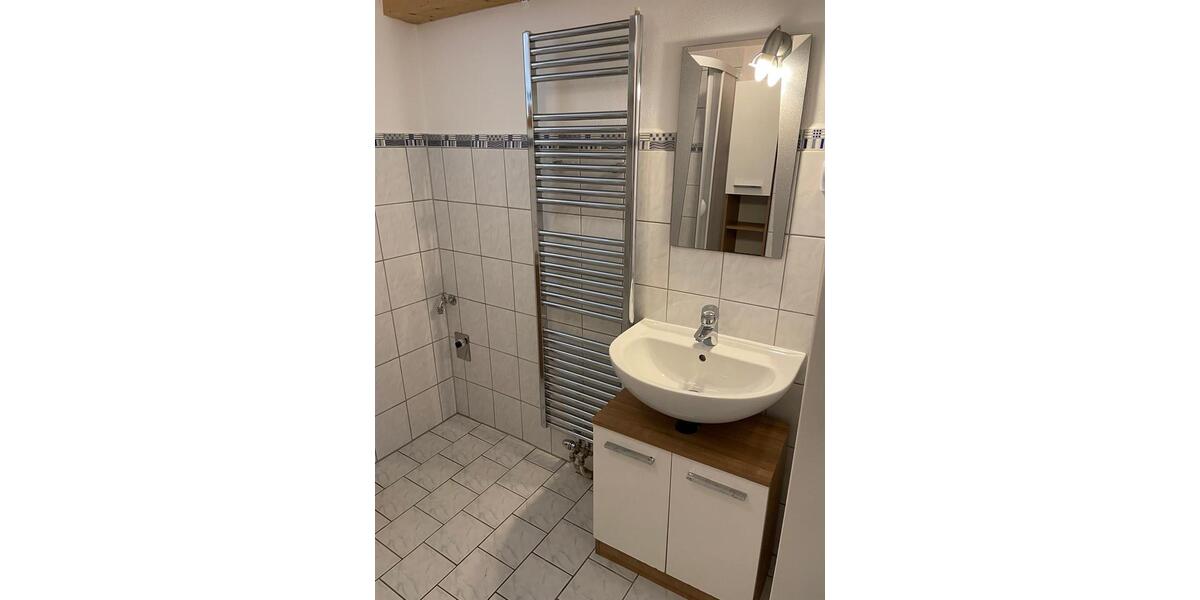Etagenwohnung Waal - 3 Zimmer, 80 m&sup2;, 980&euro; | Angebot:26557024