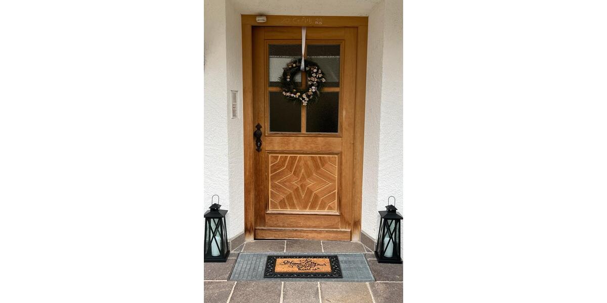 Erdgeschoßwohnung Bad Wiessee - 3.5 Zimmer, 100 m&sup2;, 2.480&euro; | Angebot:25293548