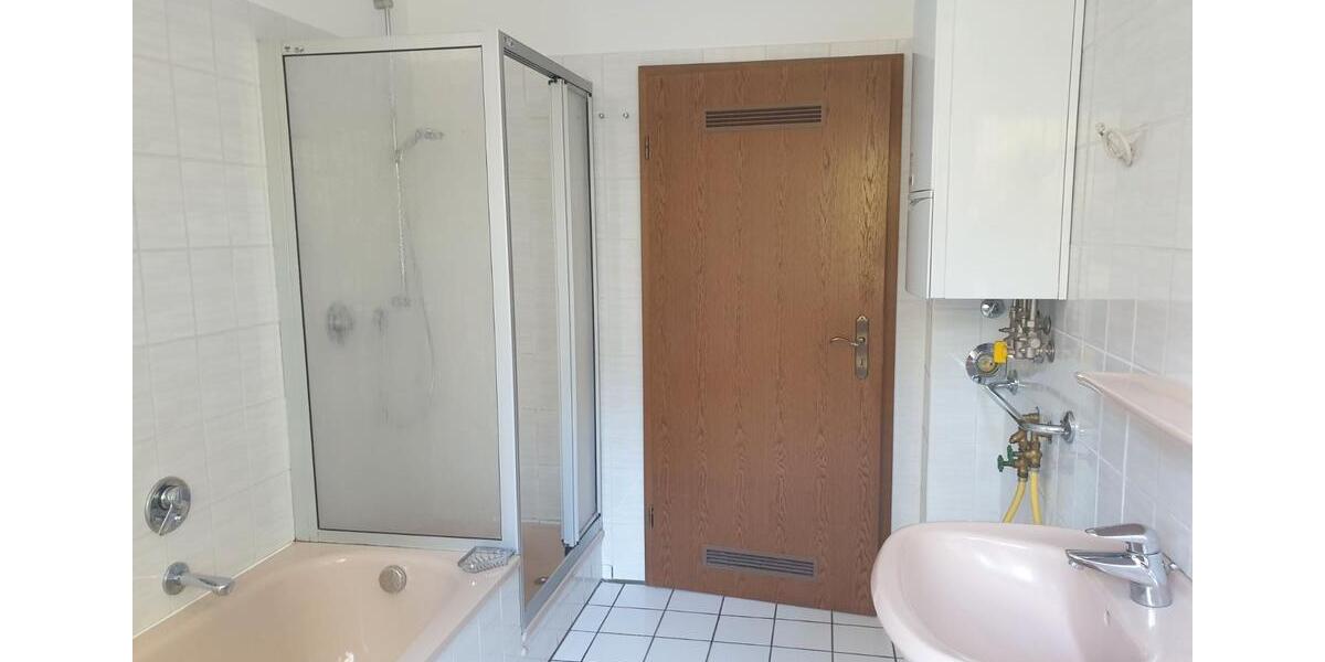 Dachgeschoßwohnung Osnabrück Dodesheide - 3 Zimmer, 95 m&sup2;, 700&euro; | Angebot:26578142