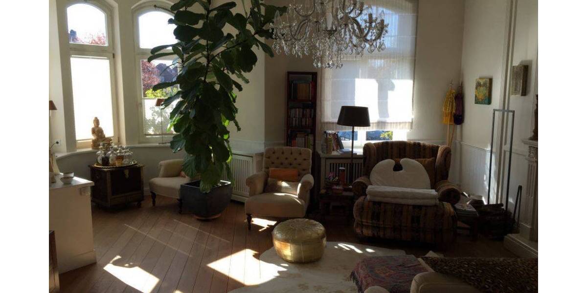 Etagenwohnung Lüneburg Rotes Feld - 6 Zimmer, 199 m&sup2;, 2.200&euro; | Angebot:26826336