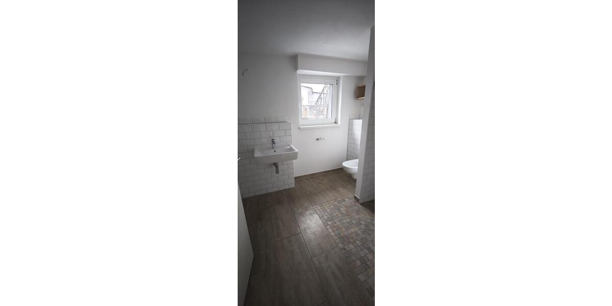 Erdgeschoßwohnung Grimmen - 2 Zimmer, 74 m&sup2;, 600&euro; | Angebot:24847097