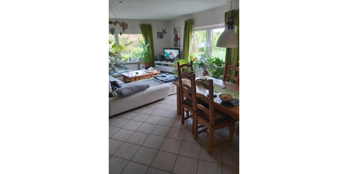 Etagenwohnung Gudensberg - 4 Zimmer, 125 m&sup2;, 990&euro; | Angebot:24846680