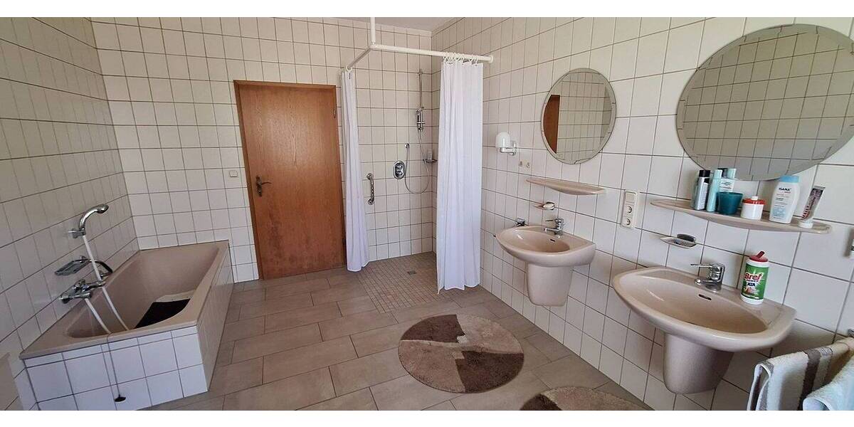 Einfamilienhaus Bunde Wymeer - 2 Zimmer, 249 m&sup2;, 1.200&euro; | Angebot:26628905