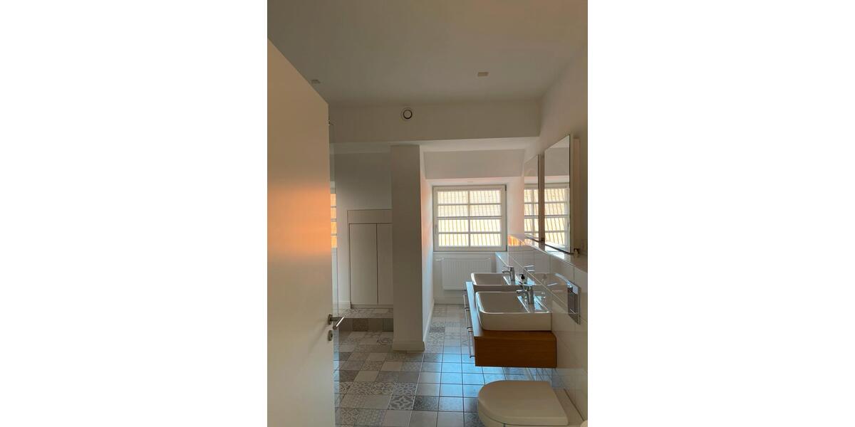 Dachgeschoßwohnung Neuenhaus - 2 Zimmer, 94 m&sup2;, 790&euro; | Angebot:25280346