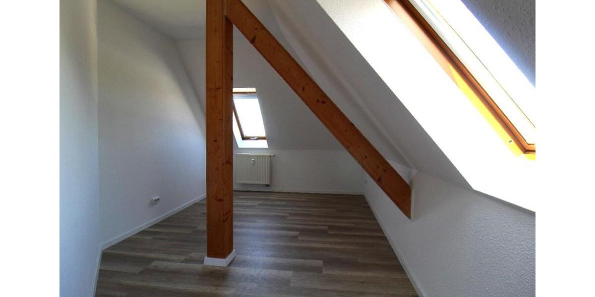 Etagenwohnung Burgstädt - 3 Zimmer, 79 m&sup2;, 490&euro; | Angebot:26384055