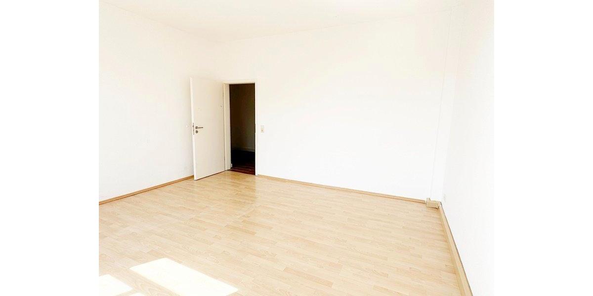 Etagenwohnung Großenhain - 4 Zimmer, 116 m&sup2;, 800&euro; | Angebot:26561426